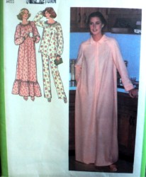 8773 SIMPLICITY 79 RAGLAN ZIP LONG ROBE,NIGHTGOWN, PJ PATTERN  10-12, 14-16, 18,20
